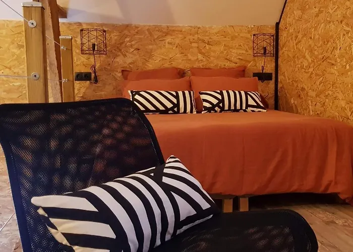 Odyssee - D'hotes Avec Et Sauna Prives Oda ve Kahvaltı